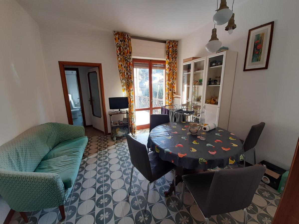 קסטיליאונצ'לו Appartamenti Torre Medicea מראה חיצוני תמונה