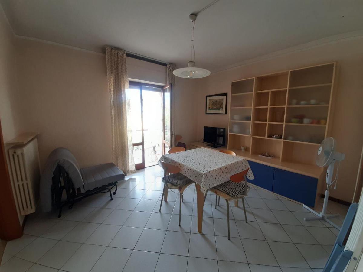 קסטיליאונצ'לו Appartamenti Torre Medicea מראה חיצוני תמונה