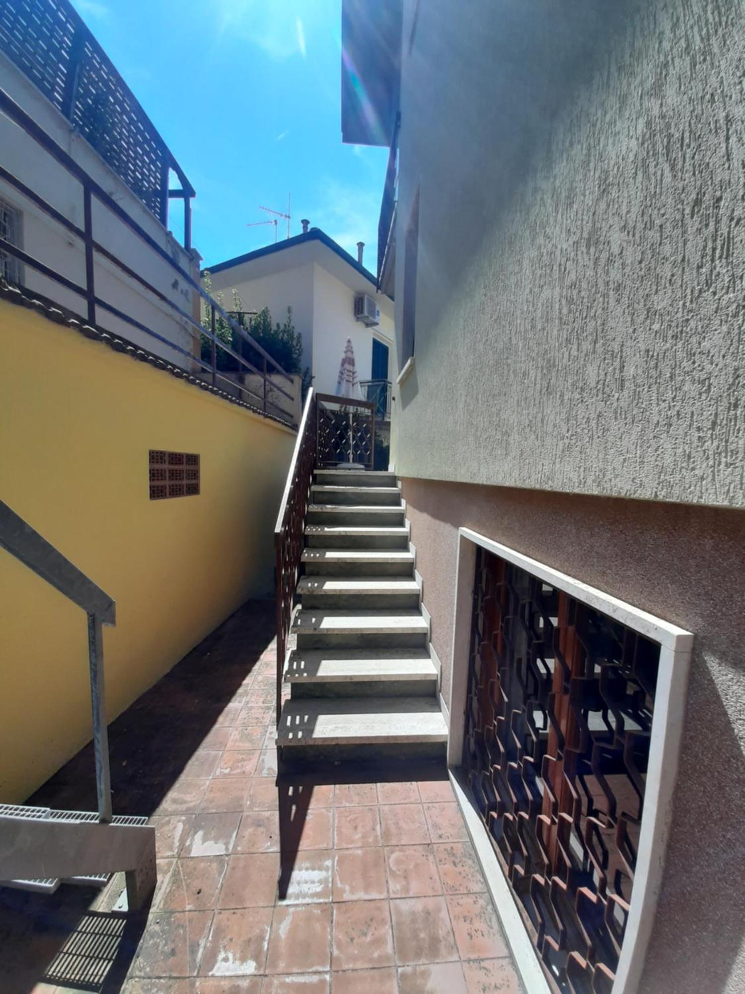 קסטיליאונצ'לו Appartamenti Torre Medicea מראה חיצוני תמונה