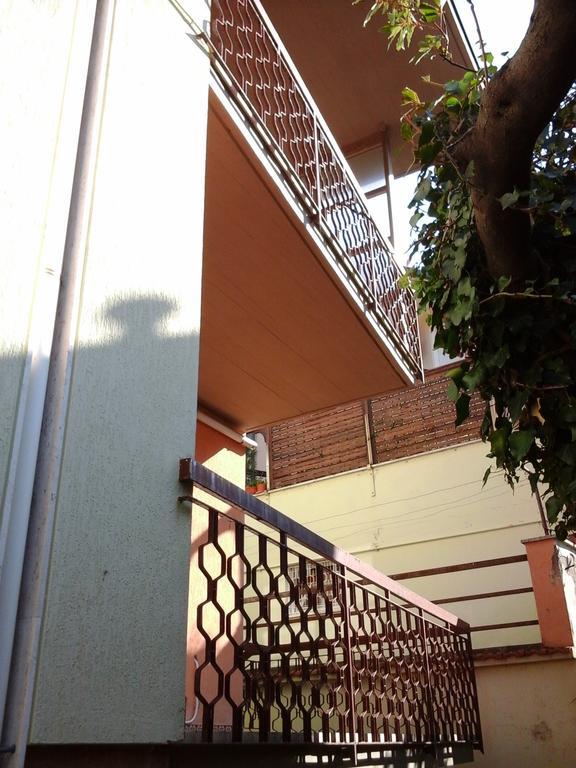 קסטיליאונצ'לו Appartamenti Torre Medicea מראה חיצוני תמונה